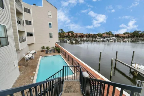 793 Davis Road #107