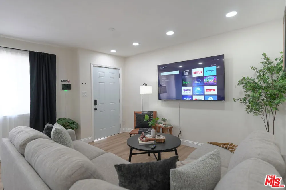 850 W Milling Street Lancaster, CA 93534