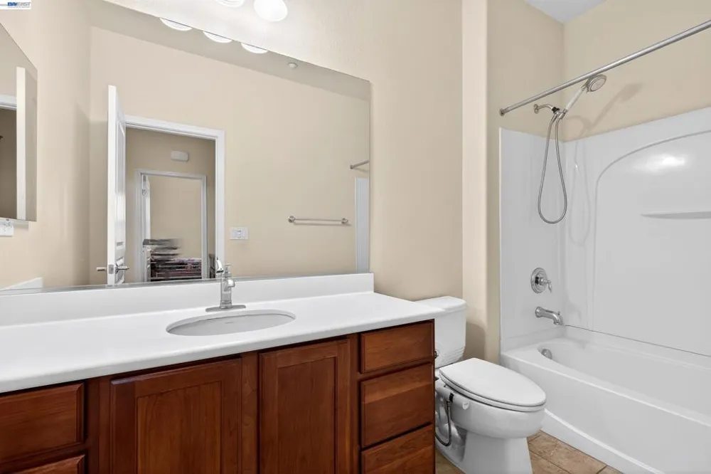 86 S Cortadillo St Mountain House, CA 95391