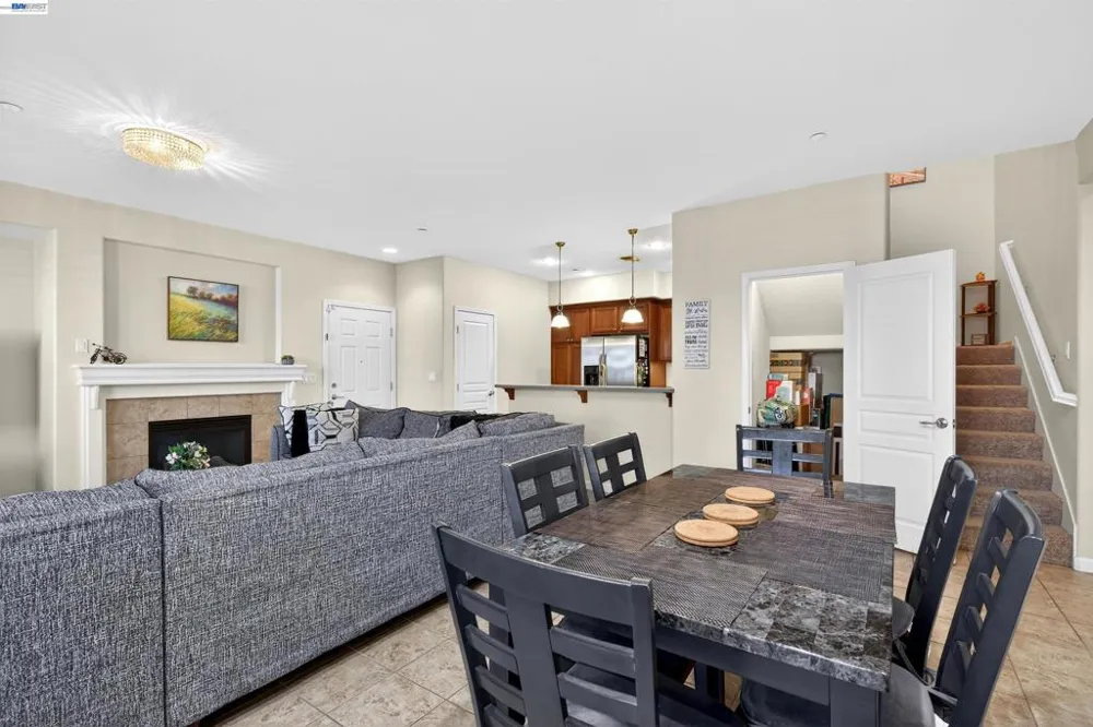 86 S Cortadillo St Mountain House, CA 95391