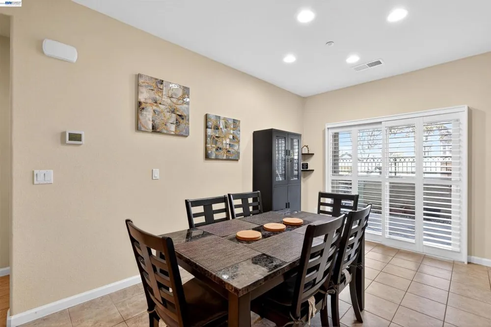 86 S Cortadillo St Mountain House, CA 95391
