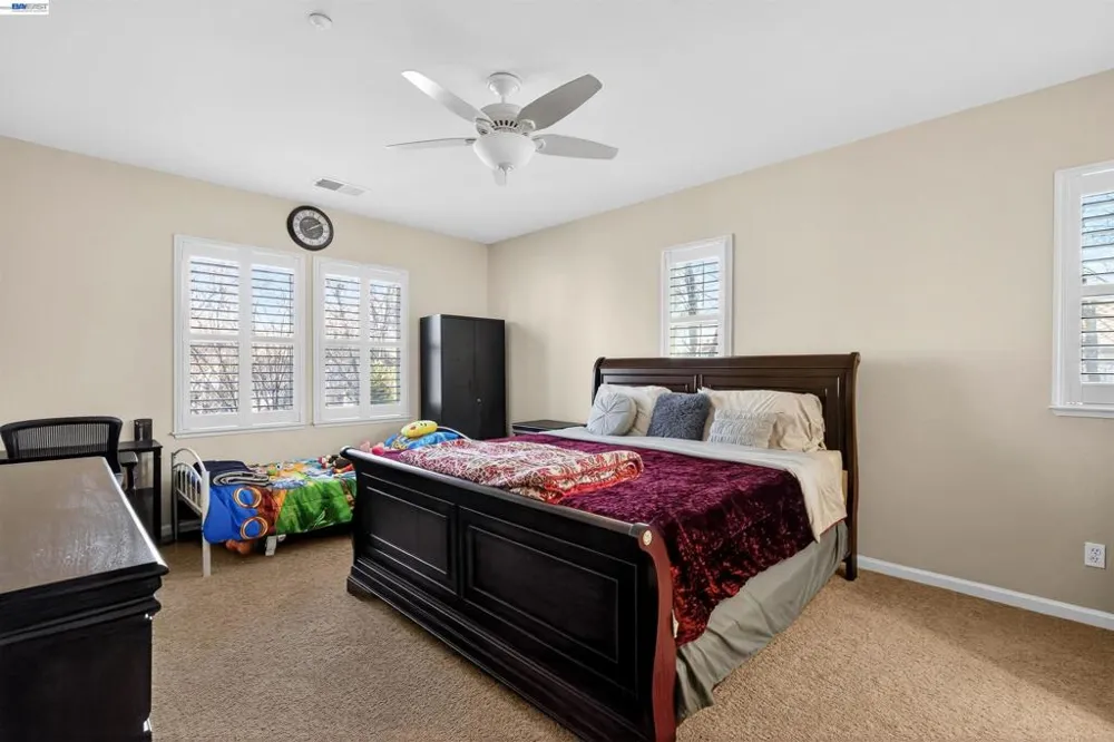 86 S Cortadillo St Mountain House, CA 95391
