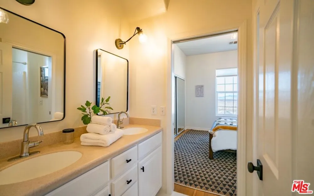 71638 Laura Lane Twentynine Palms, CA 92277