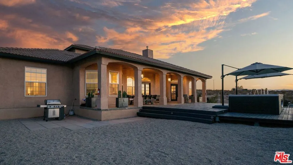 71638 Laura Lane Twentynine Palms, CA 92277