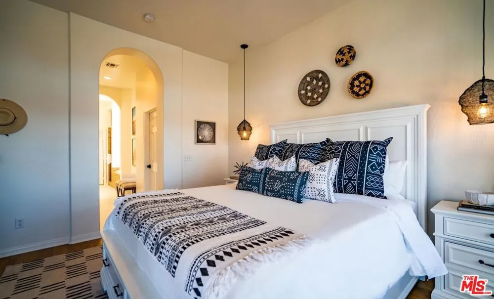 71638 Laura Lane Twentynine Palms, CA 92277
