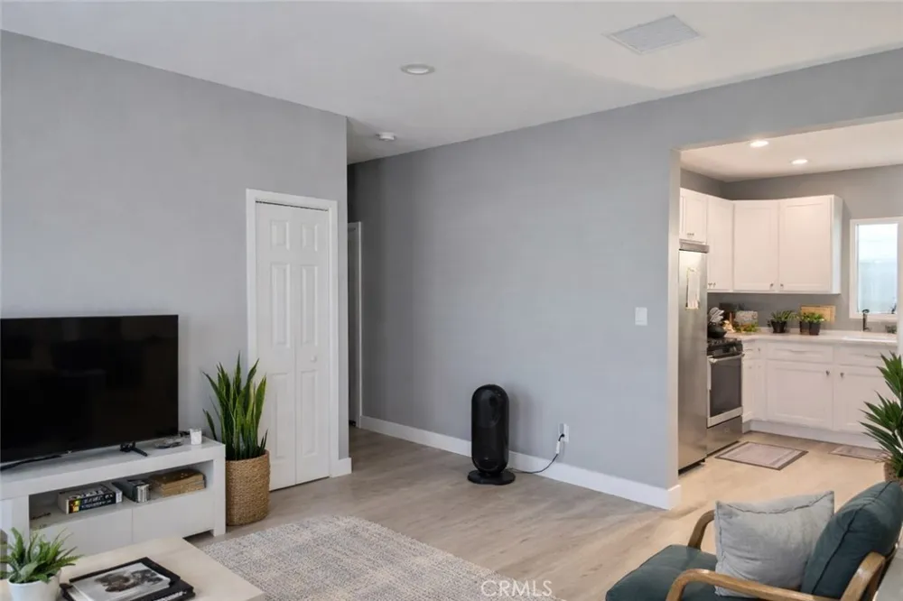 2354 W 239th Torrance, CA 90501