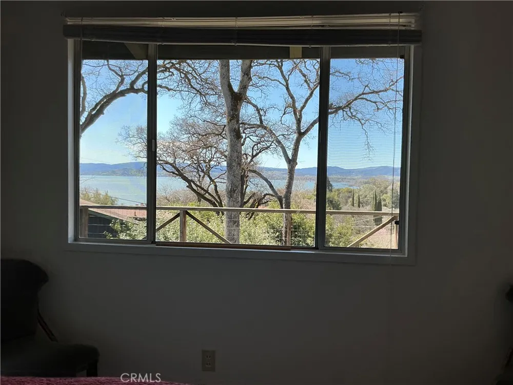 4160 Lakeview Drive Nice, CA 95464