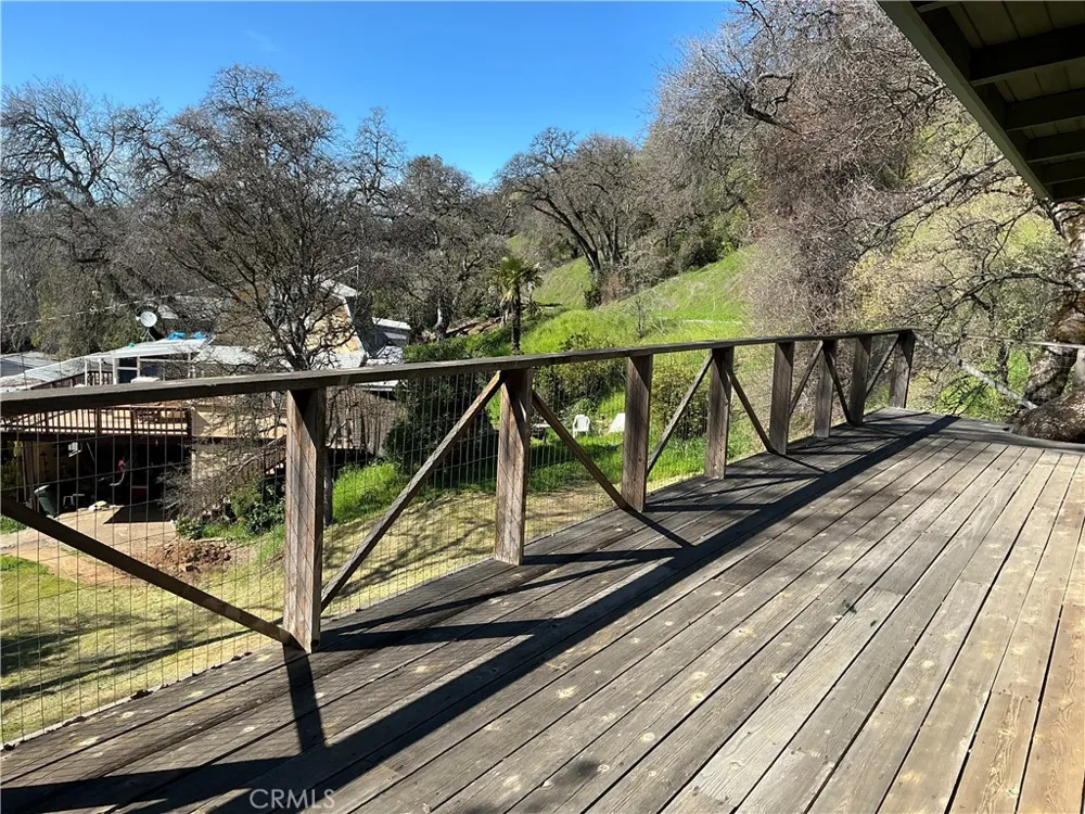 4160 Lakeview Drive Nice, CA 95464