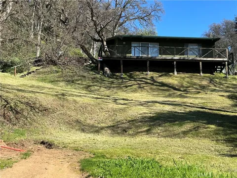 4160 Lakeview Drive