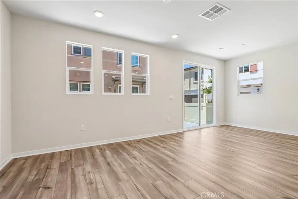 9187 Waverly Lane Riverside, CA 92503