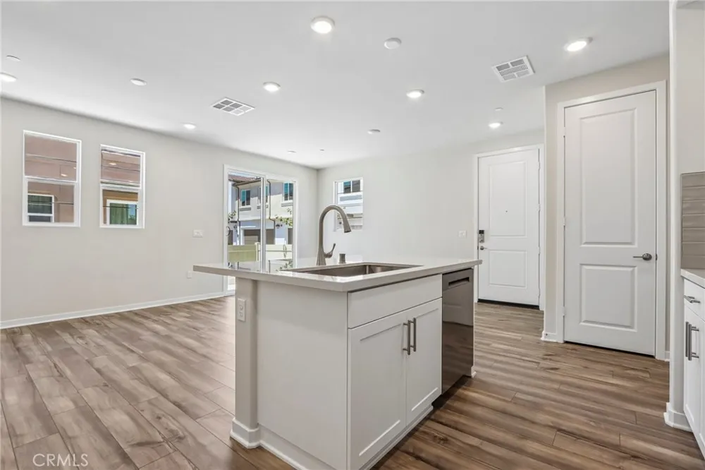 9187 Waverly Lane Riverside, CA 92503