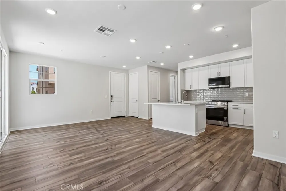 9187 Waverly Lane Riverside, CA 92503