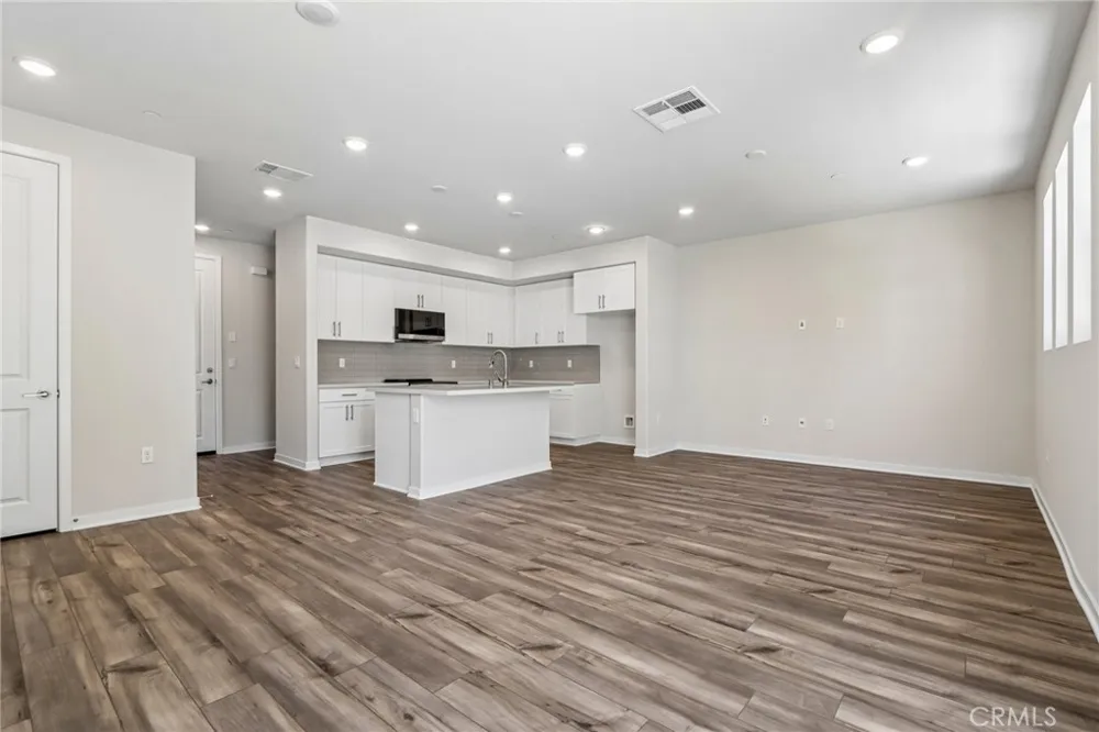 9187 Waverly Lane Riverside, CA 92503