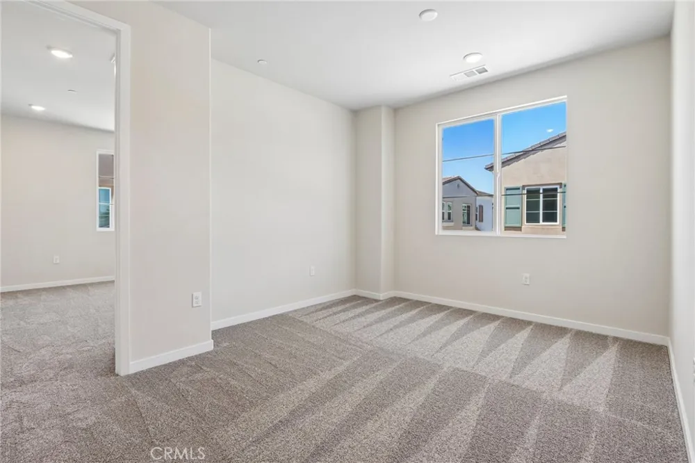 9187 Waverly Lane Riverside, CA 92503