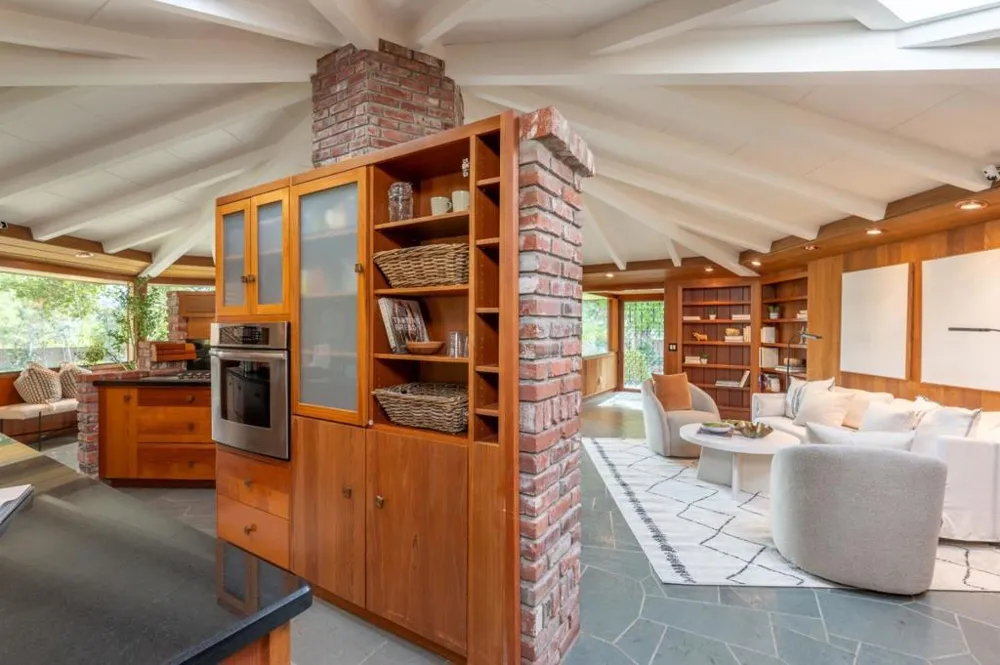 9 STORY ROAD Carmel Valley, CA 93924