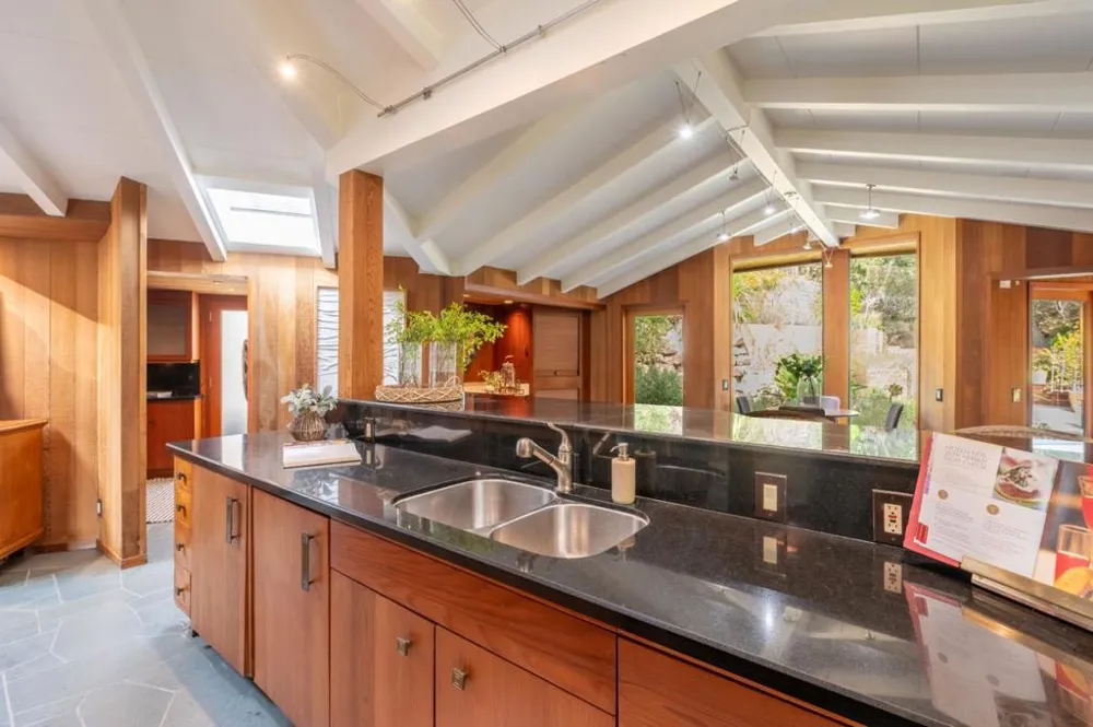 9 STORY ROAD Carmel Valley, CA 93924