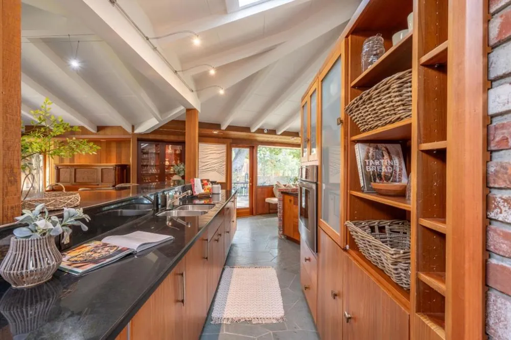 9 STORY ROAD Carmel Valley, CA 93924