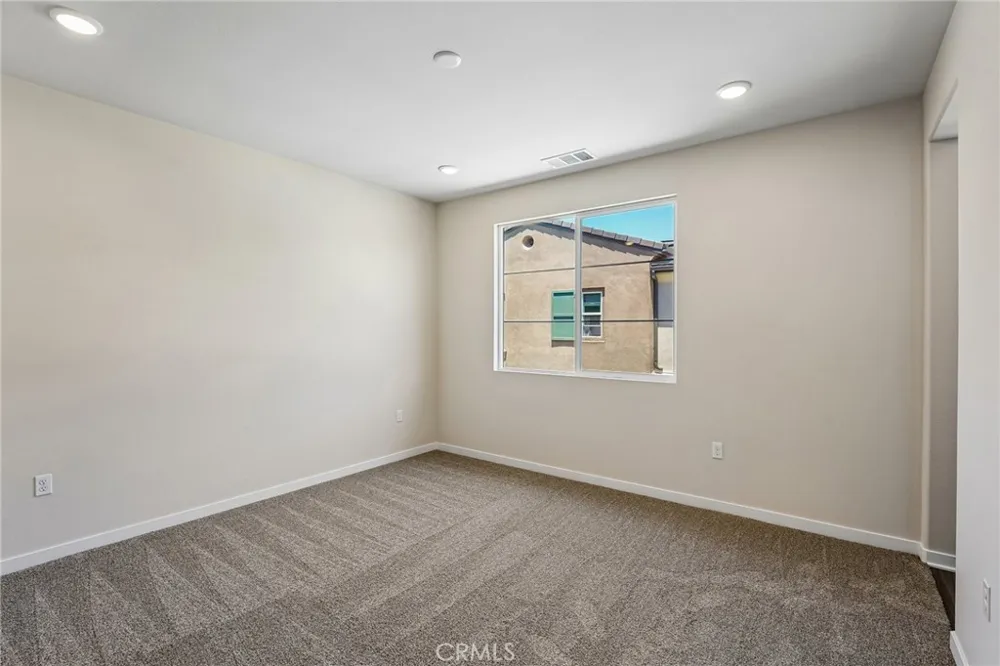 9195 Waverly Lane Riverside, CA 92503