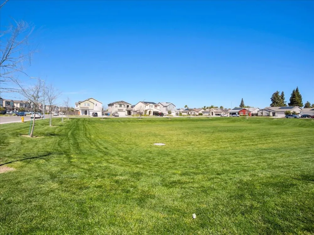 1415 Crimson Lane Manteca, CA 95336