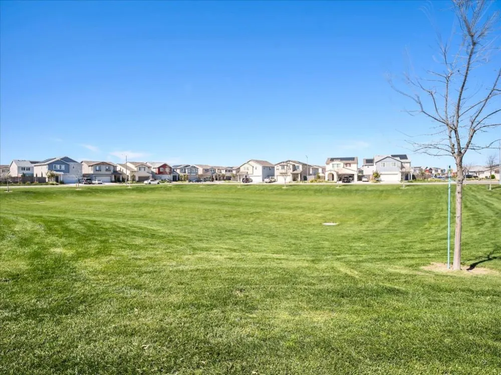 1415 Crimson Lane Manteca, CA 95336