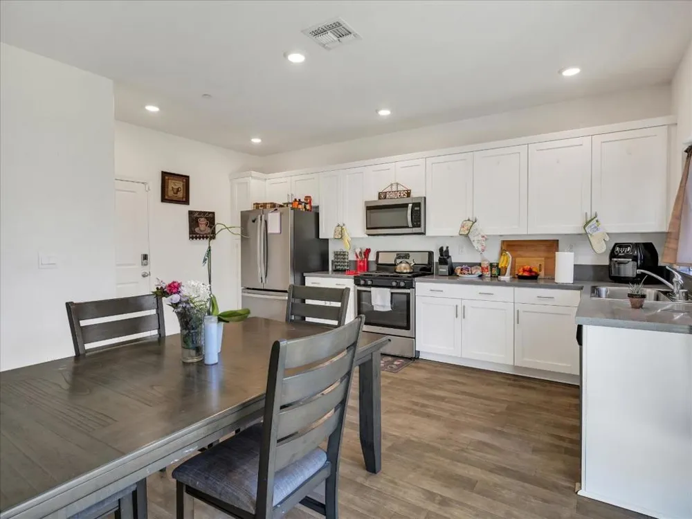 1415 Crimson Lane Manteca, CA 95336