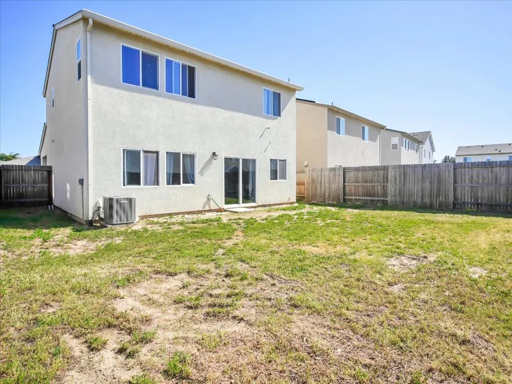 1415 Crimson Lane Manteca, CA 95336