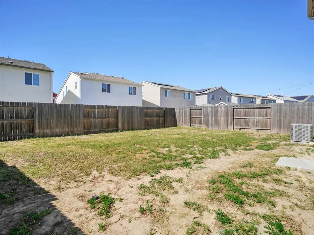 1415 Crimson Lane Manteca, CA 95336