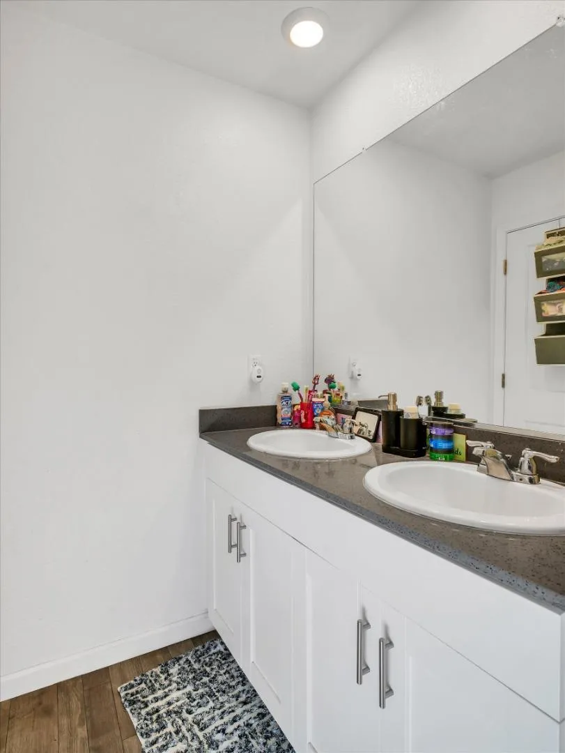 1415 Crimson Lane Manteca, CA 95336