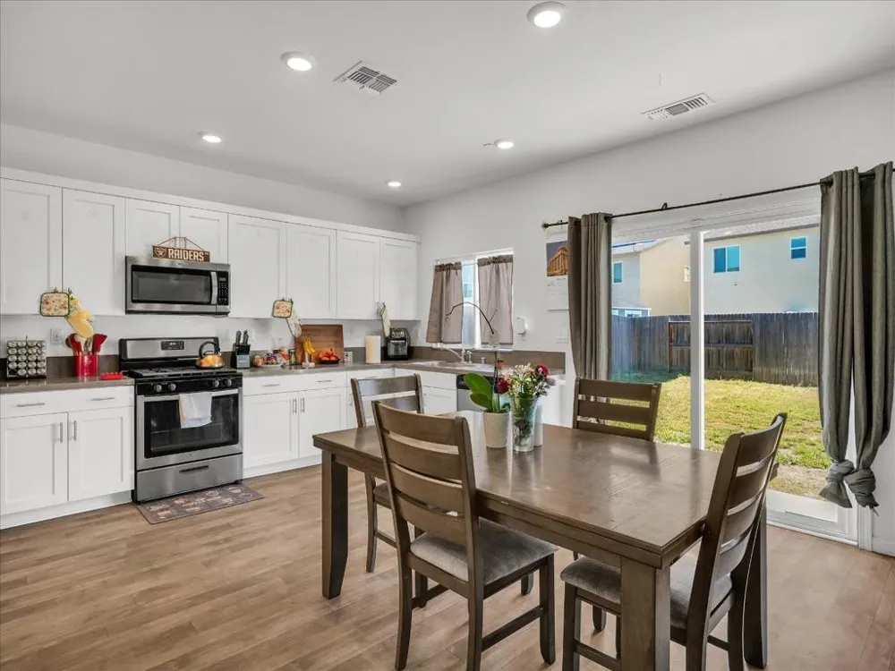 1415 Crimson Lane Manteca, CA 95336