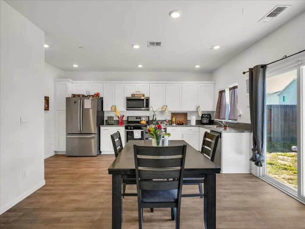 1415 Crimson Lane Manteca, CA 95336