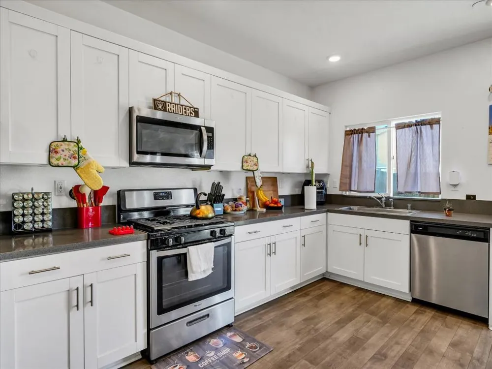 1415 Crimson Lane Manteca, CA 95336