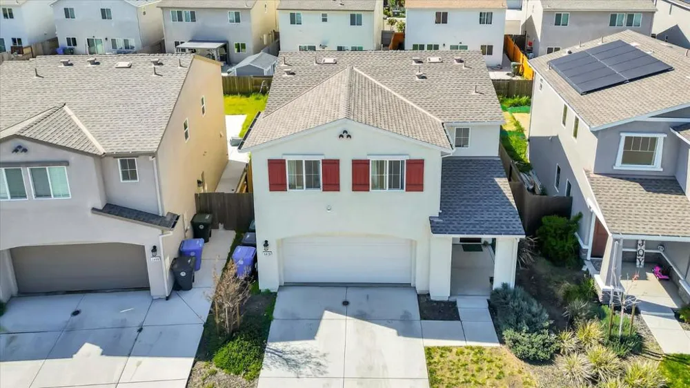 1415 Crimson Lane Manteca, CA 95336