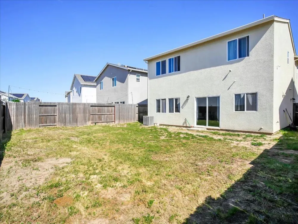 1415 Crimson Lane Manteca, CA 95336