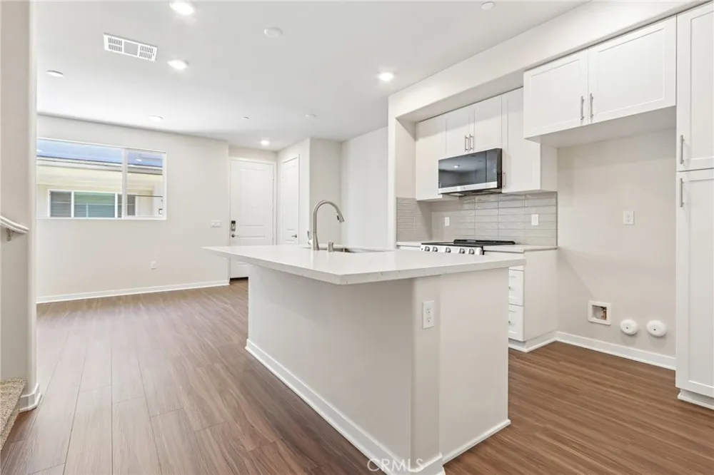 9191 Waverly Lane Riverside, CA 92503