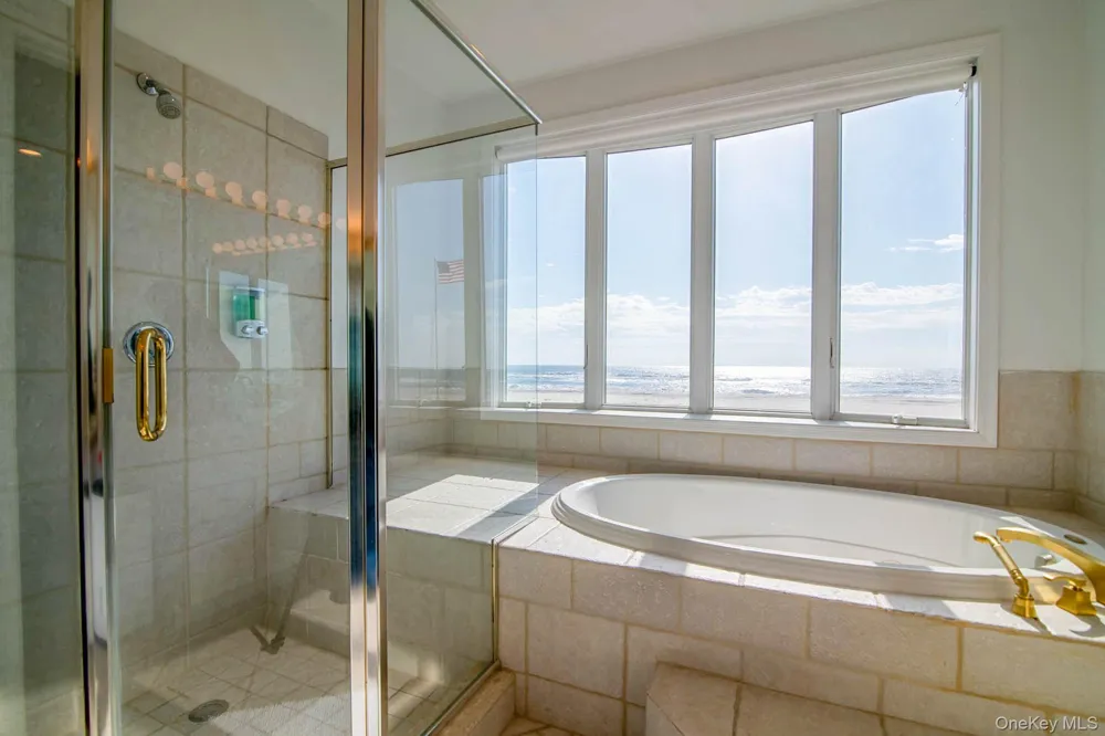 675 Dune Road Westhampton Beach, NY 11978