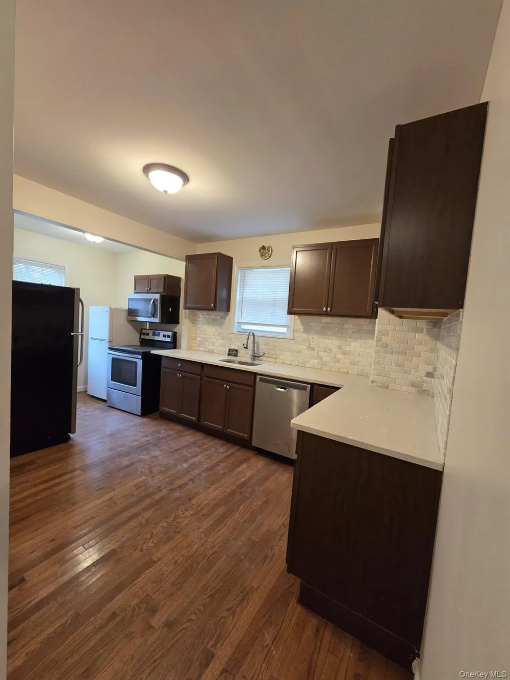 10 15th Street Wyandanch, NY 11798