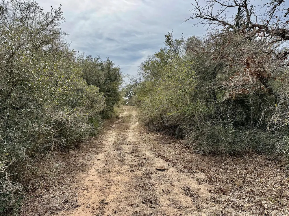 14 Friar Road Cuero, TX 77954