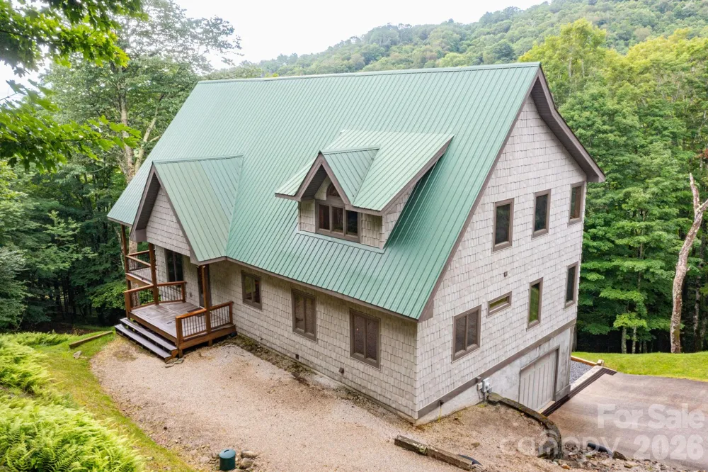 155 Mule Trail Drive Bakersville, NC 28705