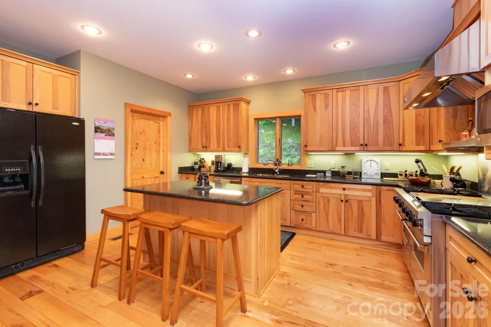 155 Mule Trail Drive Bakersville, NC 28705