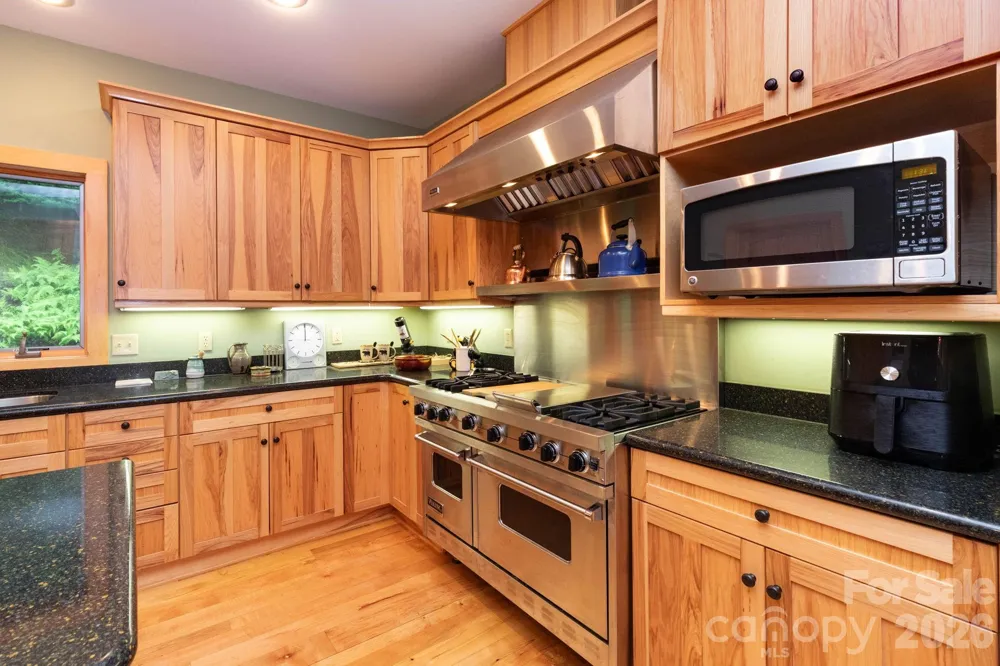 155 Mule Trail Drive Bakersville, NC 28705