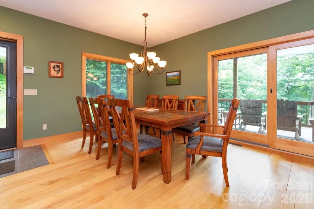 155 Mule Trail Drive Bakersville, NC 28705