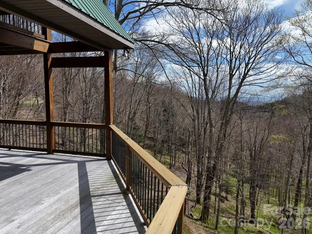 155 Mule Trail Drive Bakersville, NC 28705