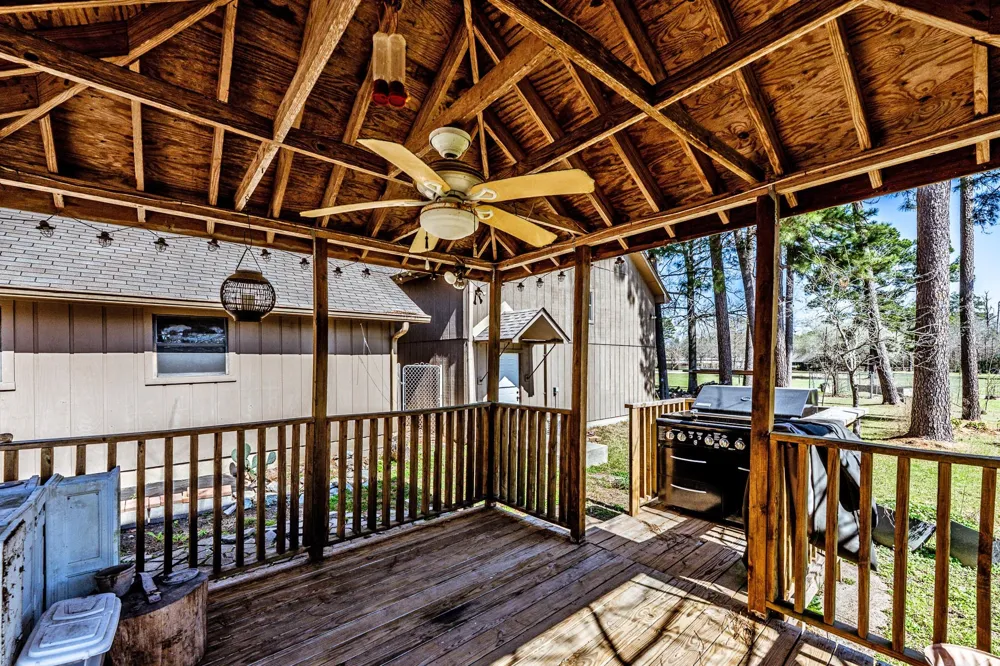 191 Timber Bay Drive Trinity, TX 75862