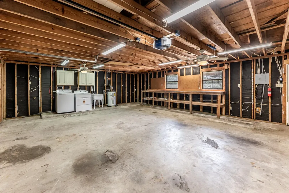 191 Timber Bay Drive Trinity, TX 75862