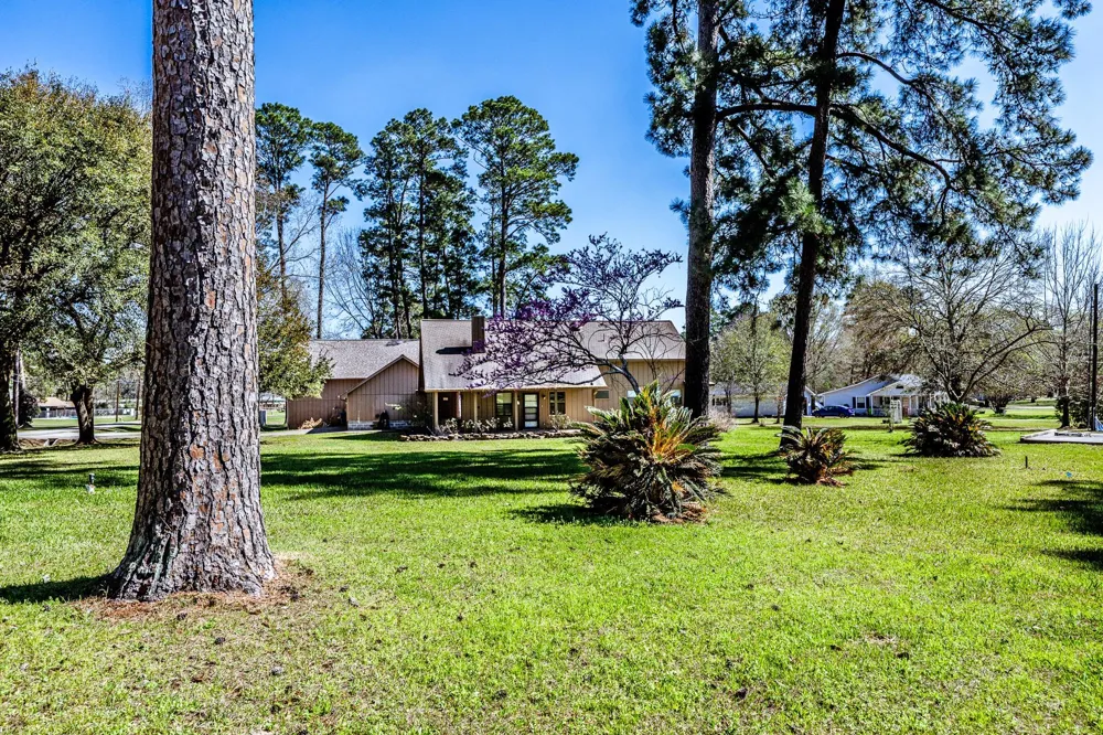191 Timber Bay Drive Trinity, TX 75862