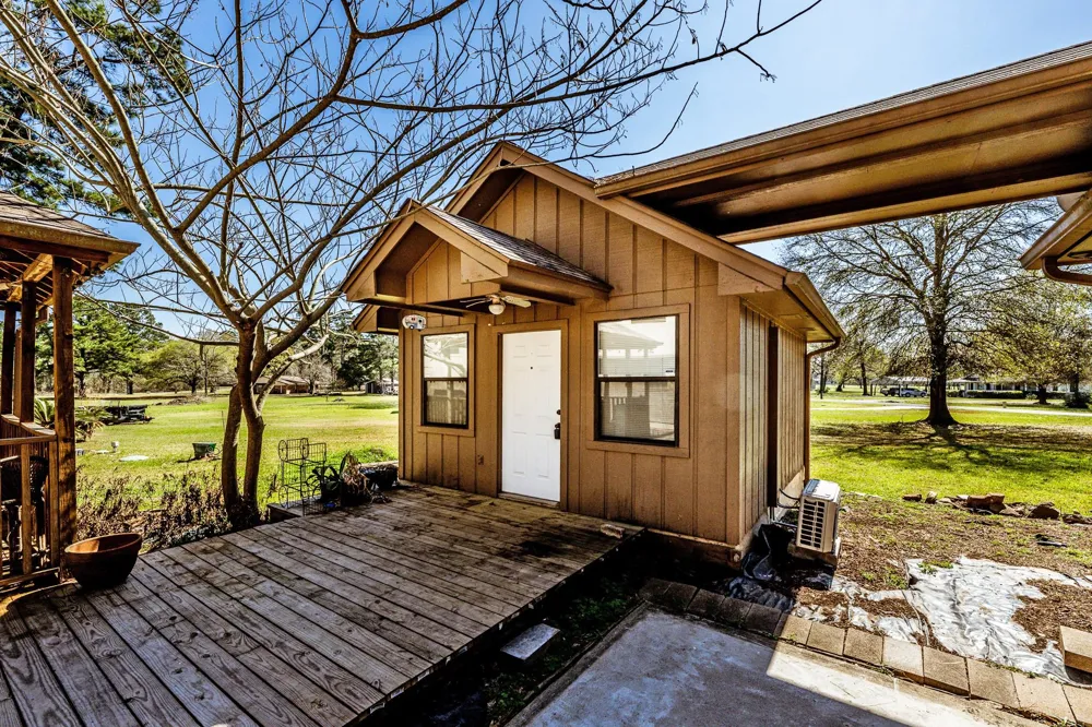 191 Timber Bay Drive Trinity, TX 75862