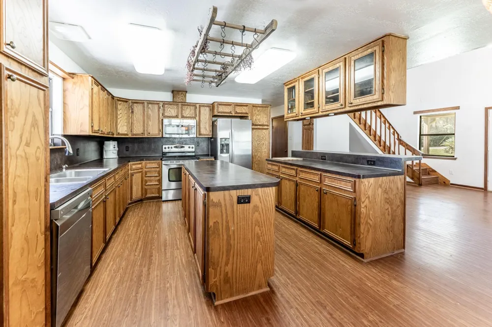 191 Timber Bay Drive Trinity, TX 75862