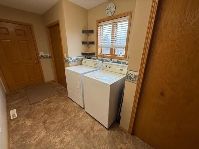 305 15th Street Breckenridge, MN 56520