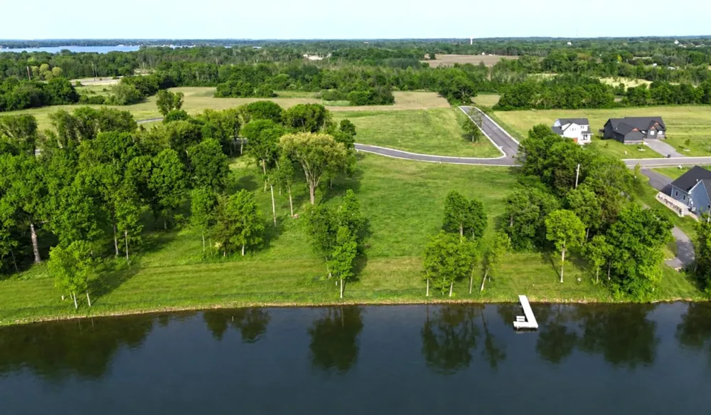 7670 Lake John Drive Annandale, MN 55302