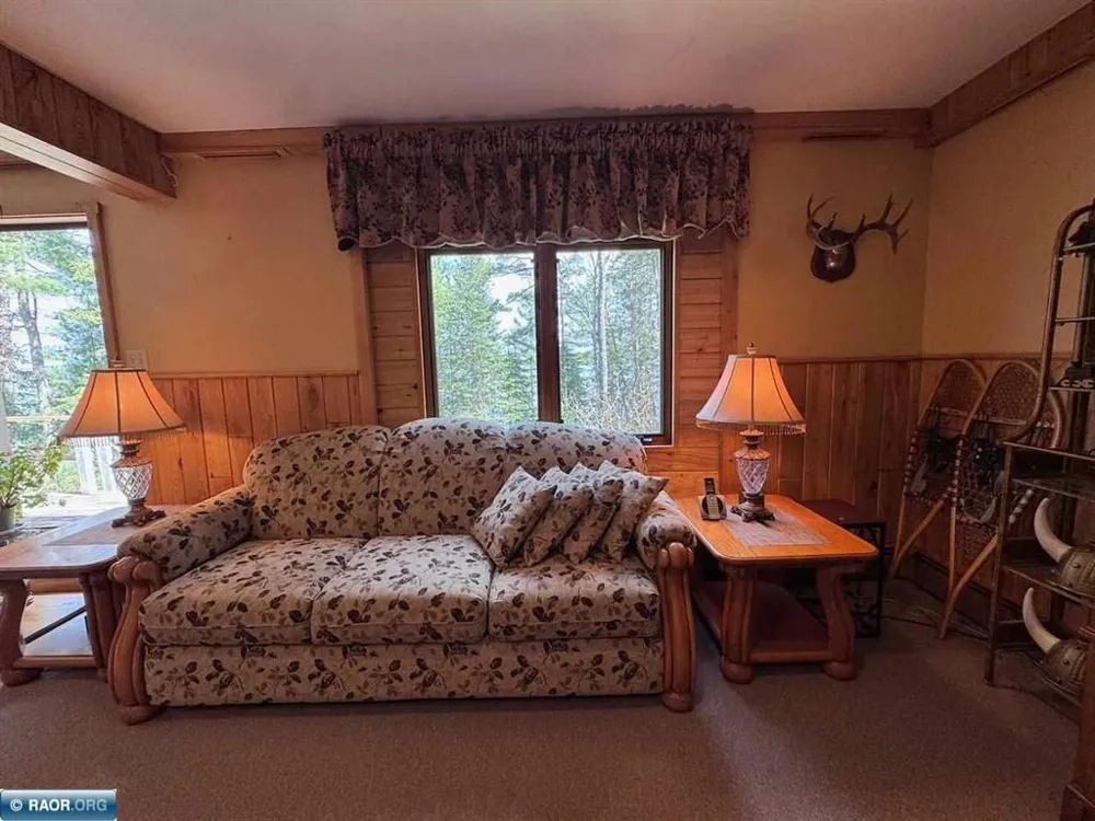 9245 Burris Drive Cook, MN 55723